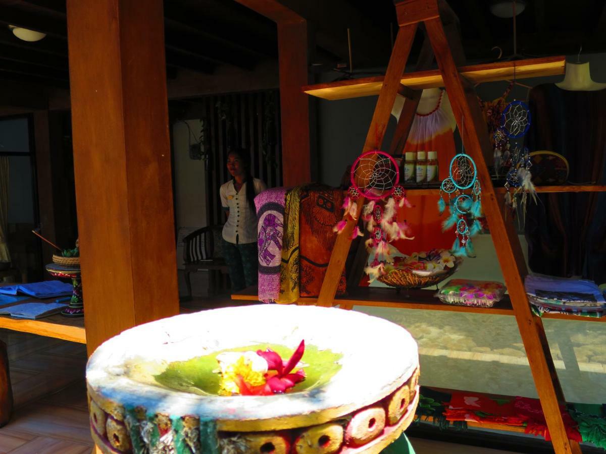 Cafe & Kebun Wayan Amed
